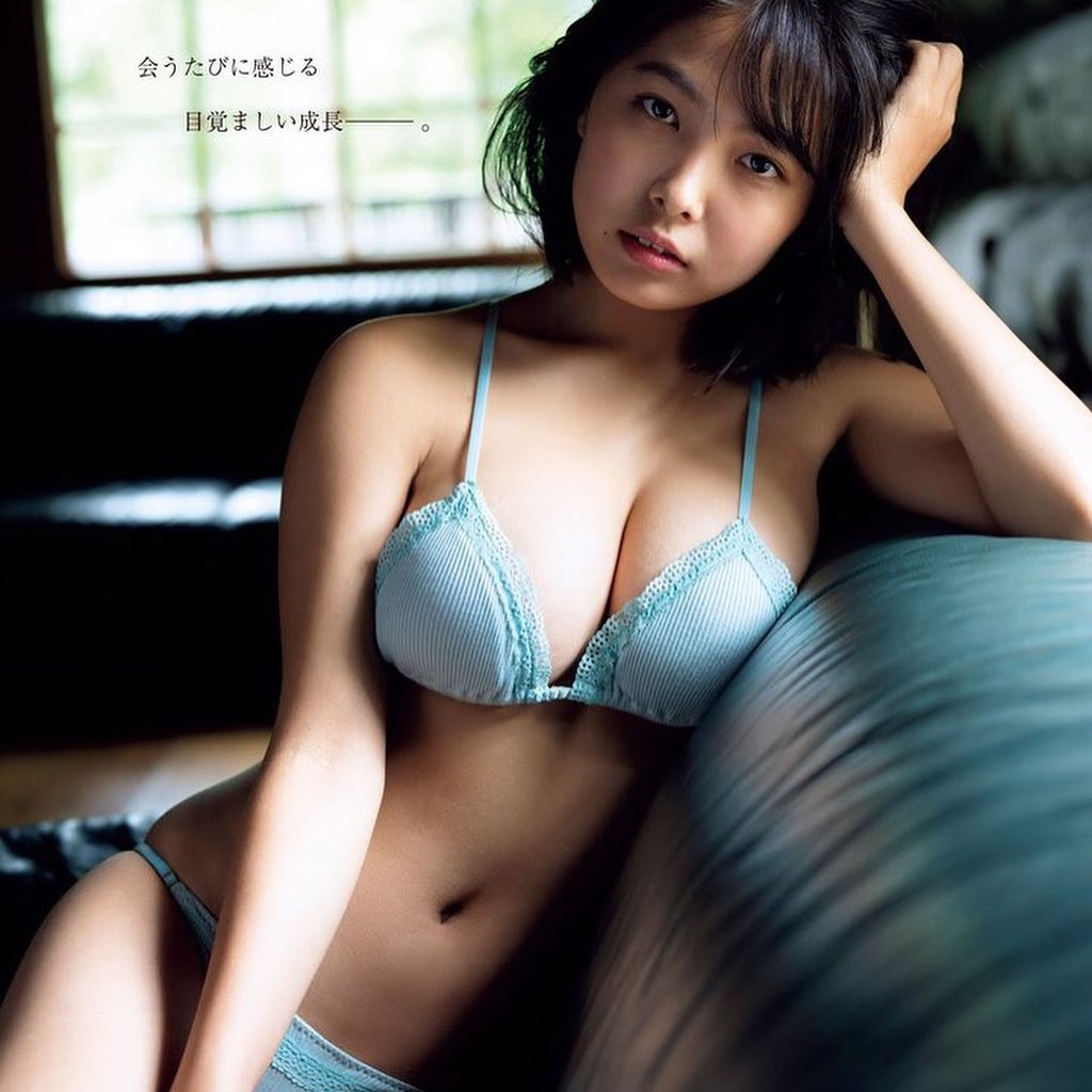 チビ巨乳・寺本莉緒(Gカップ)ちゃんの画像