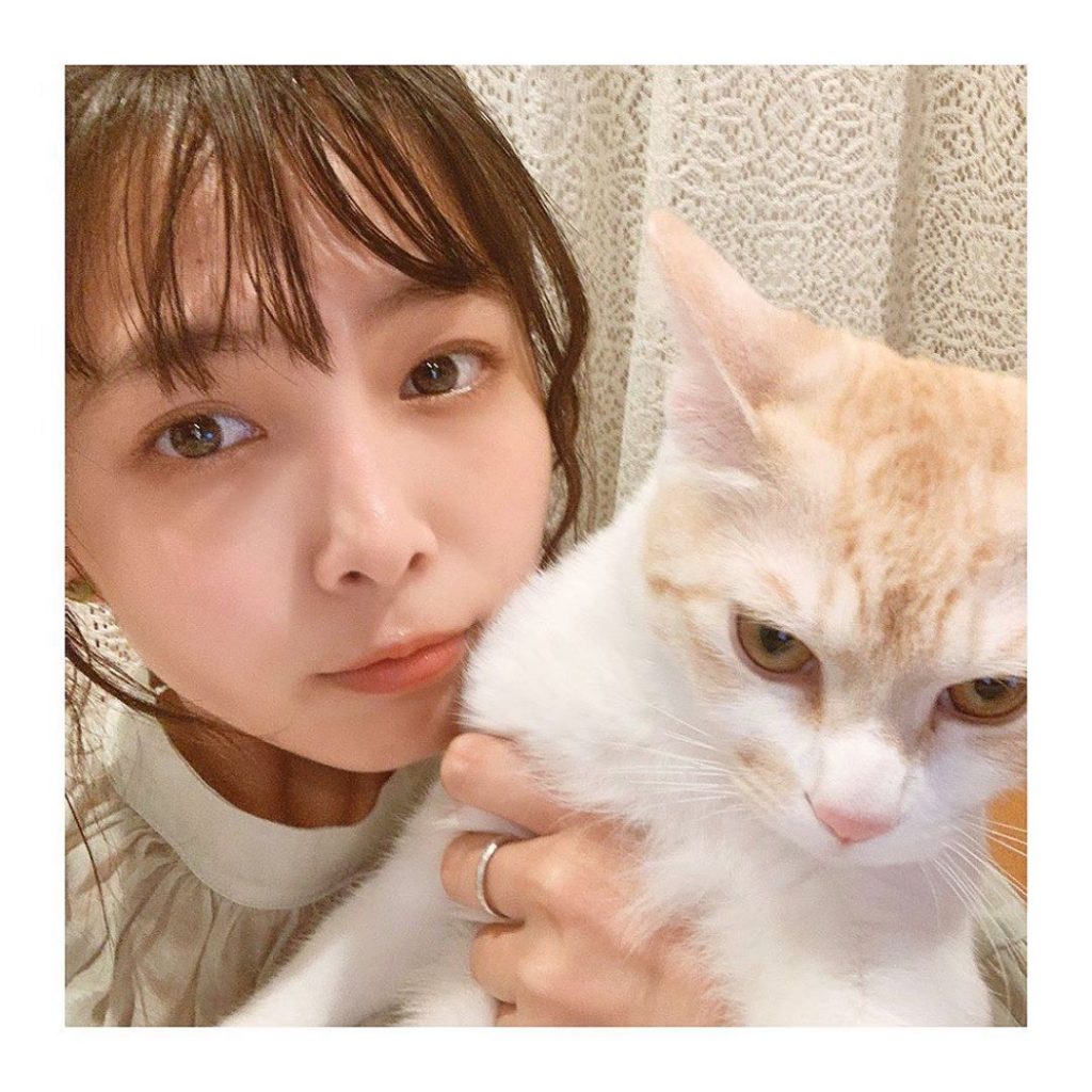 チビ巨乳・寺本莉緒(Gカップ)ちゃんの画像