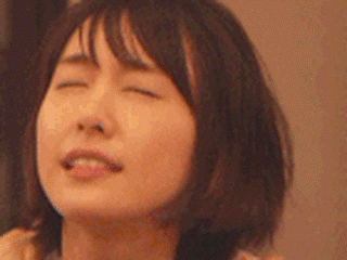 【Gif画像】ガッキー(新垣結衣)と星野源のセックス動画が流出か