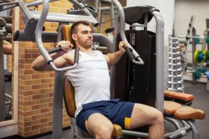 チェストプレス