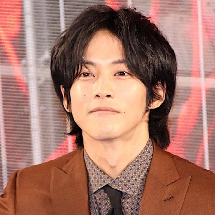 わたしのオナニーのネタにしている人は松坂桃李さんです。